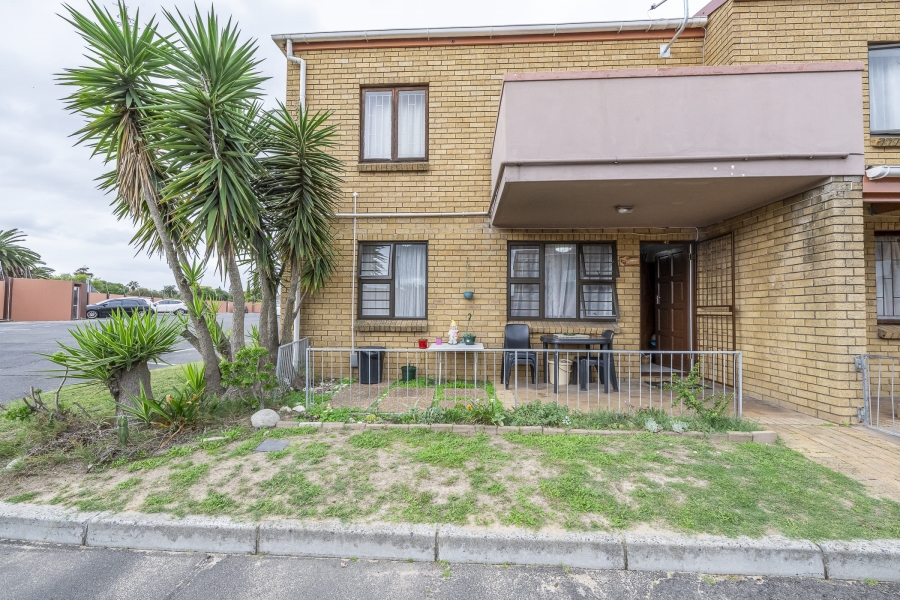 2 Bedroom Property for Sale in Morgenster Western Cape